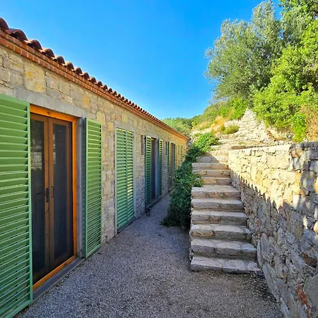 Vila Uzun Ev - Architectural Gem - Contemporary Rustic With Stunning Valley View *